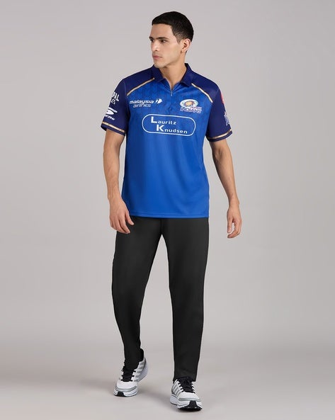SKECHERS Mumbai Indians IPL Fan Jersey (स्केचर्स मुंबई इंडियन्स आयपीएल फॅन जर्सी)