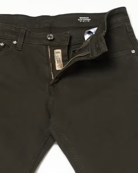 U.S. Polo Assn. Men Overdyed Brandon Slim Tapered Jeans (यू.एस. पोलो ब्रँडन स्लिम टेपर्ड जीन्स)