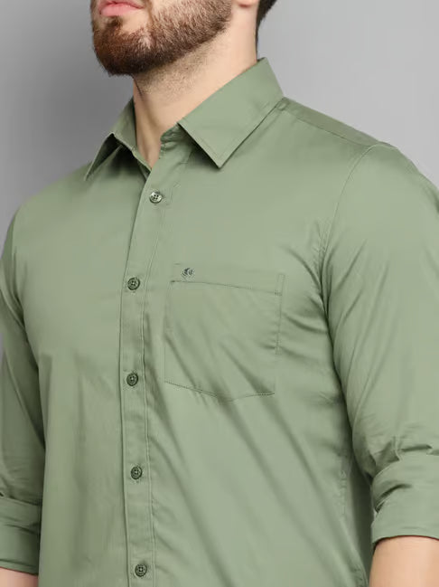 Allen Cooper Green Regular Fit Shirt (ॲलन कूपर हिरवा रेग्युलर फिट शर्ट)
