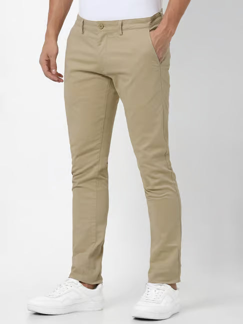 Peter England Casuals Khaki Cotton Skinny Fit Chinos (पीटर इंग्लंड कॅज्युअल्स खाकी कॉटन स्किनी फिट चिनोज)