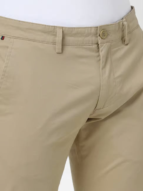 Peter England Casuals Khaki Cotton Skinny Fit Chinos (पीटर इंग्लंड कॅज्युअल्स खाकी कॉटन स्किनी फिट चिनोज)