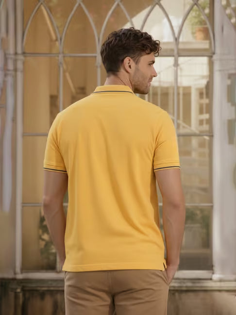 Louis Philippe Men's Yellow Polo T-Shirt (लुई फिलिप पिवळा पोलो टी-शर्ट)