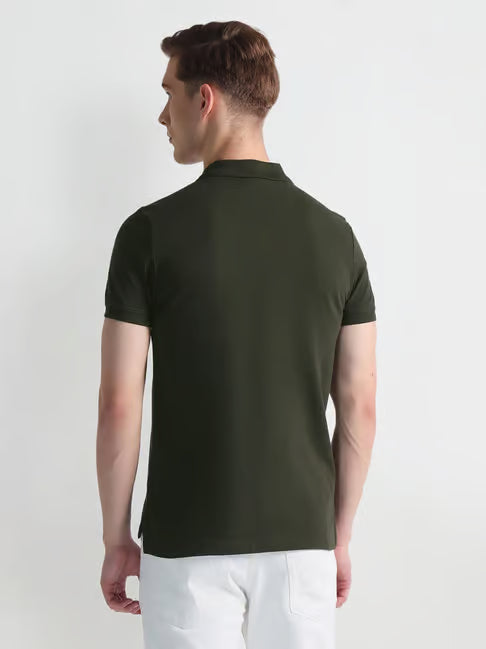 U.S. Polo Assn. Olive Cotton Slim Fit Printed Polo T-Shirt (यू.एस. पोलो ऑलिव्ह कॉटन स्लिम-फिट प्रिंटेड पोलो टी-शर्ट)