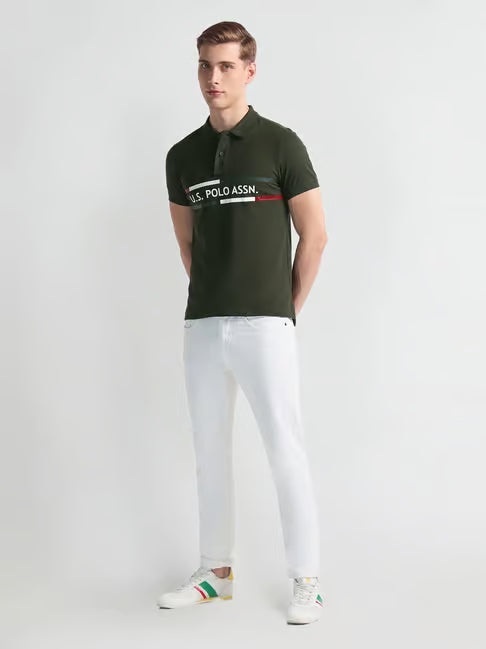 U.S. Polo Assn. Olive Cotton Slim Fit Printed Polo T-Shirt (यू.एस. पोलो ऑलिव्ह कॉटन स्लिम-फिट प्रिंटेड पोलो टी-शर्ट)