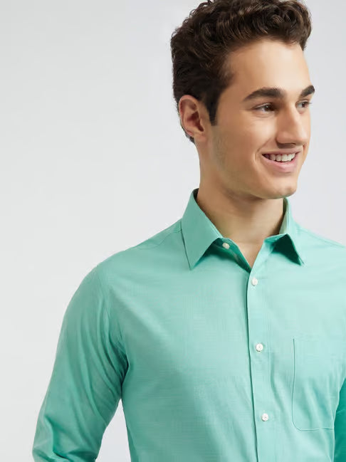 Raymond Green Slim Fit Shirt (रेमंड ग्रीन स्लिम-फिट शर्ट)