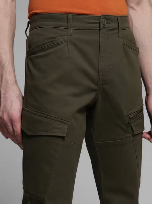 Jack & Jones Slim Fit Cargo (जॅक अँड जोन्स स्लिम फिट कार्गो)
