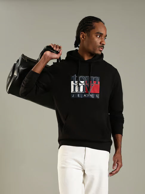 Tommy Hilfiger Black Cotton Regular Fit Sweatshirt (टॉमी हिल्फिगर रेग्युलर फिट स्वेटशर्ट)