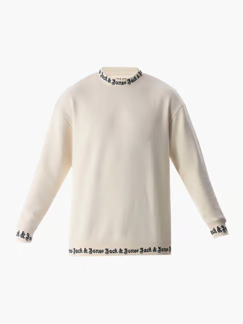 Jack & Jones Off White Oversized Sweatshirt (जॅक अँड जोन्स ऑफ-व्हाइट ओव्हरसाईज्ड स्वेटशर्ट)