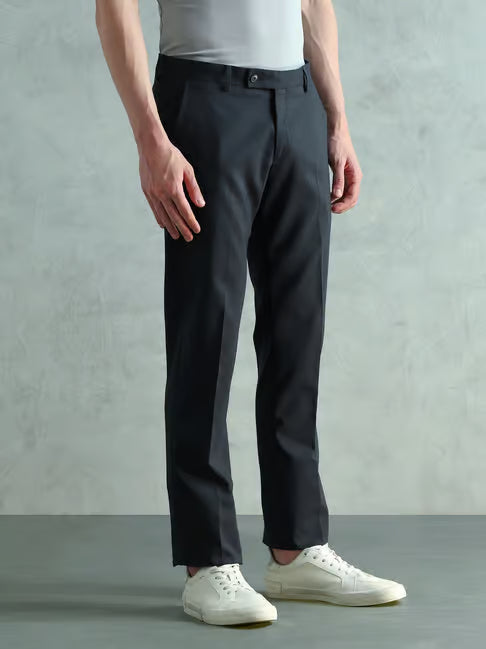 Arrow Navy Blue Slim Fit Chinos (ॲरो नेव्ही ब्लू स्लिम फिट चिनोज)