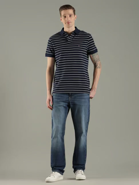 Tommy Hilfiger Navy Striped Regular Fit Polo T-Shirt (टॉमी हिलफिगर नेव्ही स्ट्राइप्ड रेग्युलर फिट पोलो टी-शर्ट)