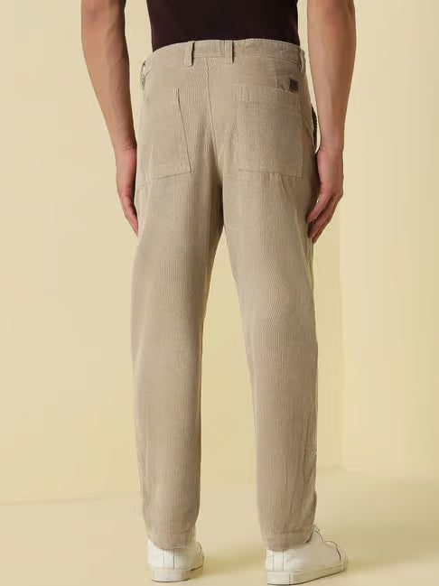 Allen Solly Beige Cotton Relaxed Fit Chinos (ॲलन सॉली कॉटन फिट चिनोज)