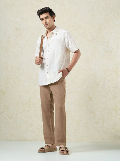 Pantaloons Relaxed Fit Chinos (पँटालून्स रिलॅक्स्ड फिट चिनोज)