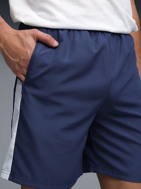 Puma Essentials Zippered Woven Shorts (पुमा झिपर्ड वोव्हन शॉर्ट्स)