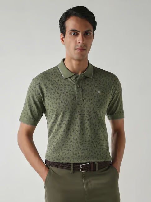 Reid & Taylor Green Cotton Regular Fit Polo T-Shirt (रीड अँड टेलर ग्रीन कॉटन रेग्युलर फिट पोलो टी-शर्ट)