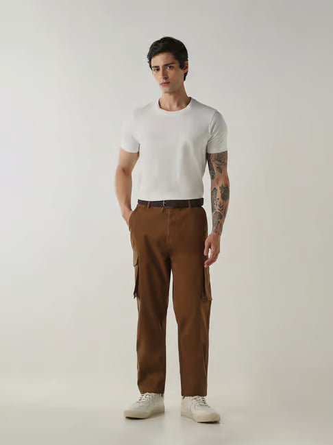 Reid & Taylor Brown Cotton Regular Solid Cargo (रीड अँड टेलर रेग्युलर सॉलिड कार्गो)